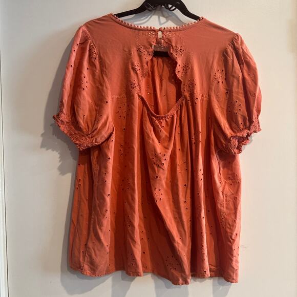 Torrid Eyelet Cut Out Top Orange Back Button Embroidered Short Sleeve Sz 2X - Picture 6 of 6